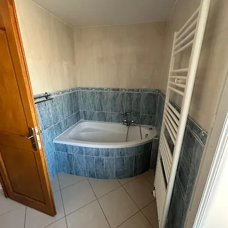 Holiday home Grande Maison De 4 *